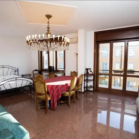 Casa de hóspedes Sofi Bérgamo